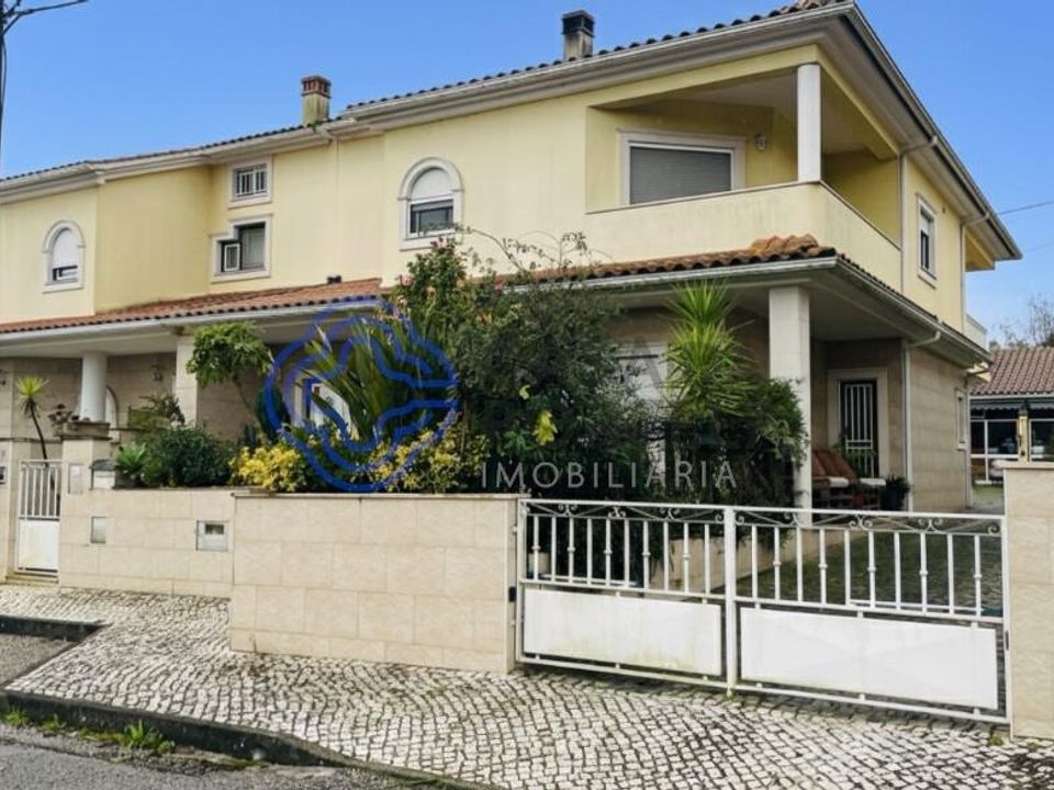 Rækkehus i Coimbra, Coimbra - foto 1