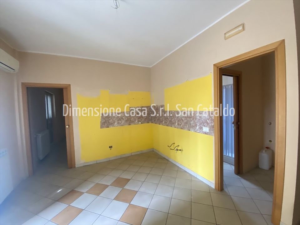 Leilighet i Caltanissetta, Caltanissetta - bilde 4