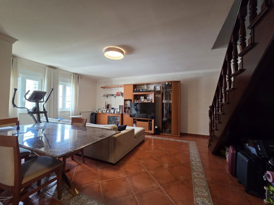 Duplex i Carregado, Lisbon - foto 3
