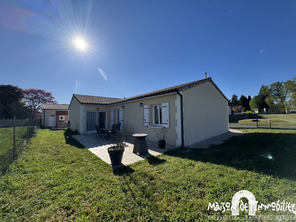 Villa i Bourg-Charente, Charente - foto 1