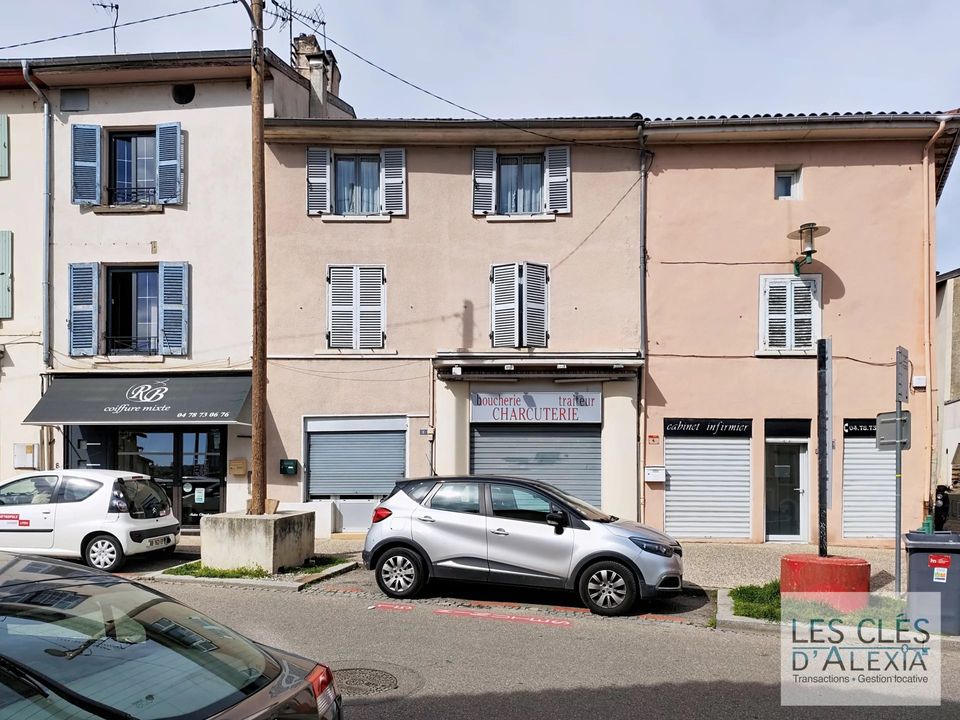 Casa de campo en Grigny, Rhone - foto 1
