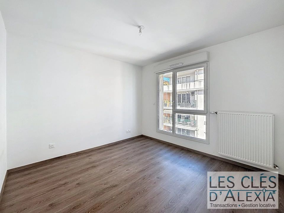 Lejlighed i Villeurbanne, Rhone - foto 5