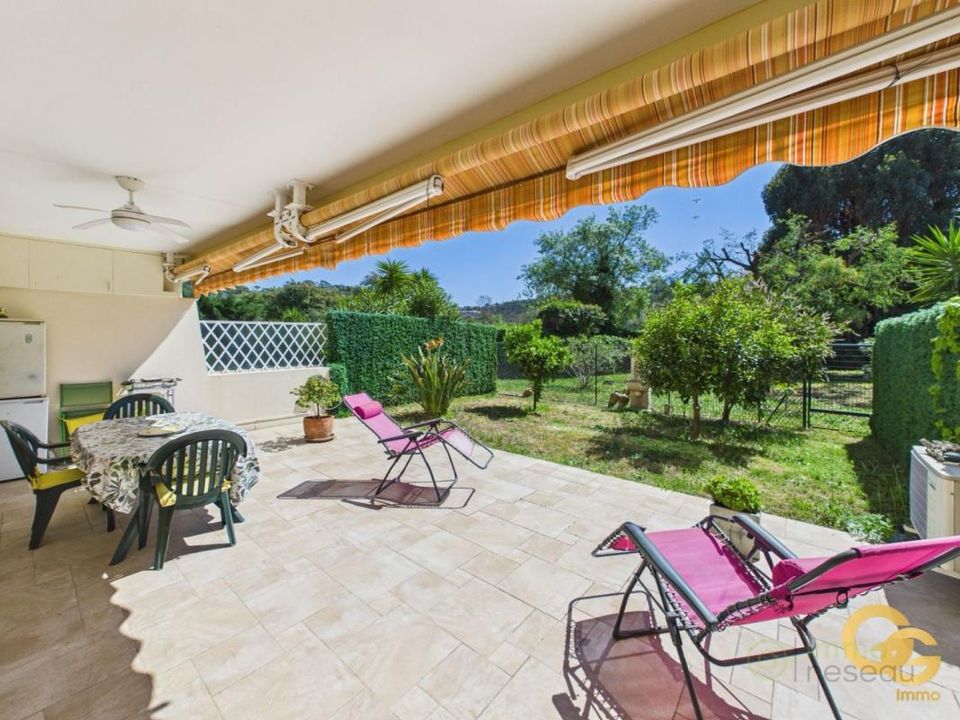 Lejlighed i Mandelieu-la-Napoule, Alpes-Maritimes - foto 1