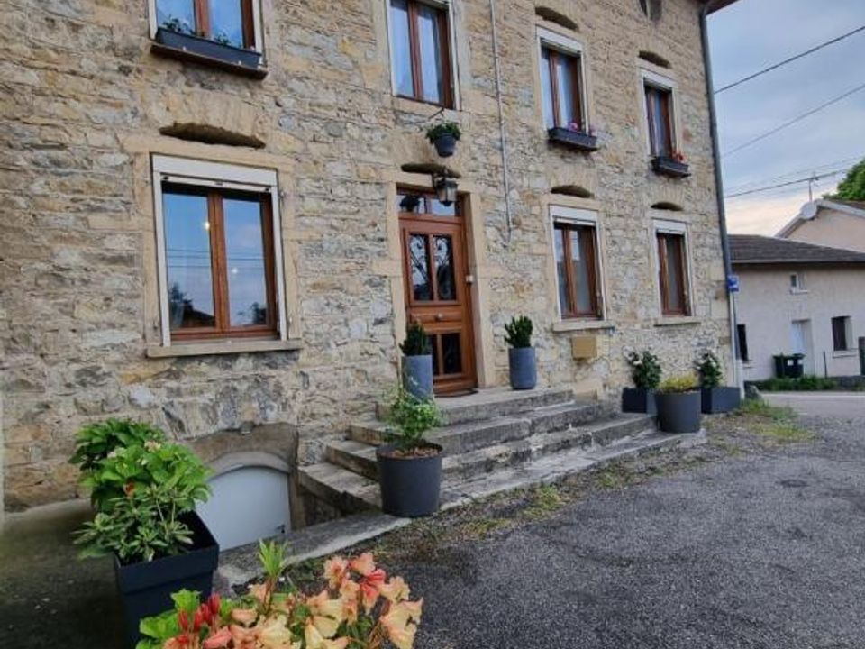 Byhus i Villefontaine, Isere - foto 1