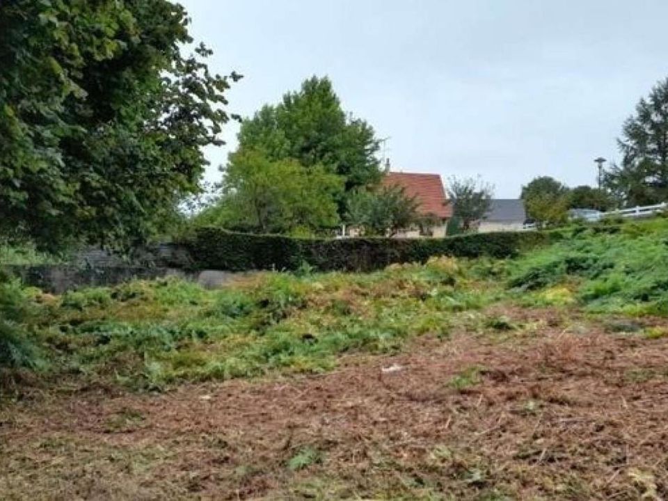Helårsgrund i La Sauvagere, Orne - foto 2