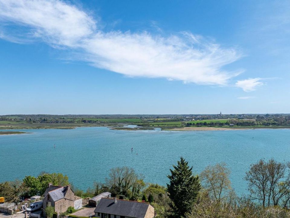 Landsbyhus i Plouër-sur-Rance, Cotes-d'Armor - foto 1