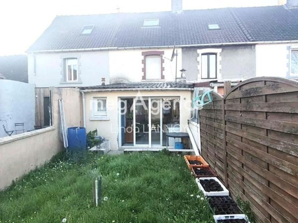 Town house in Marquise, Pas-de-Calais - photo 1