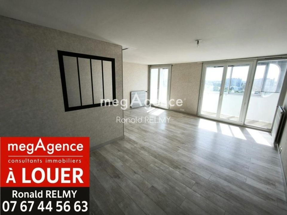 Apartamento en La Roche-sur-Yon, Vendee - foto 1