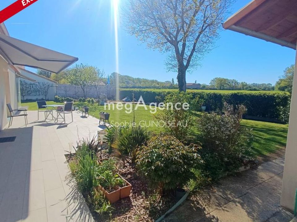 Villa i Saint-Leger-sous-Cholet, Maine-et-Loire - foto 1