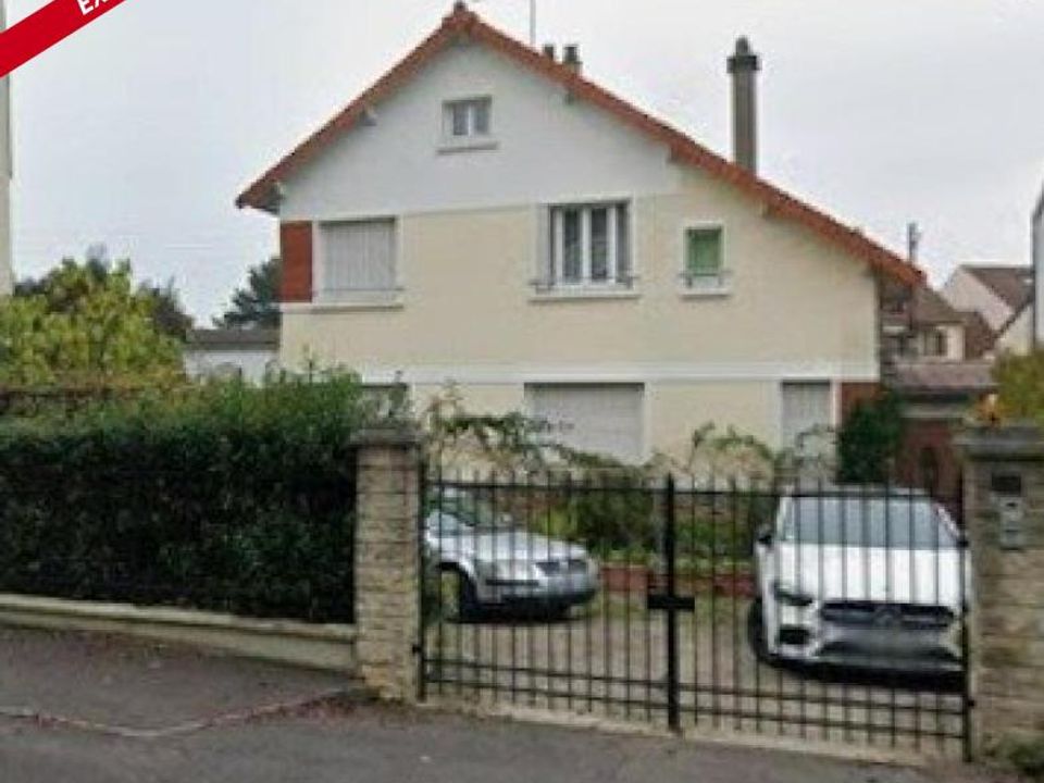 Byhus i Noisy-le-Grand, Seine-Saint-Denis - foto 1