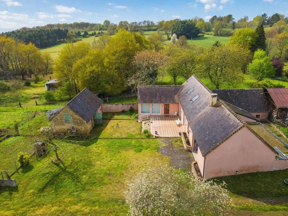 Villa i Saint-Mars-la-Brière, Sarthe - foto 1