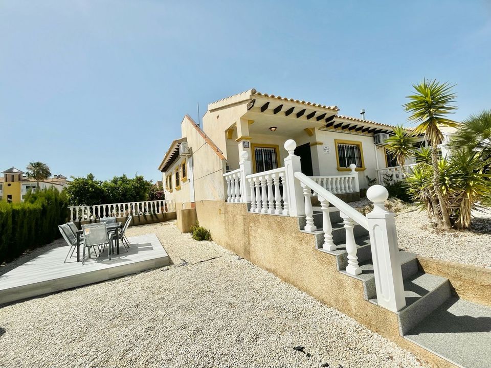 Town house in Orihuela Costa, Alicante - photo 3