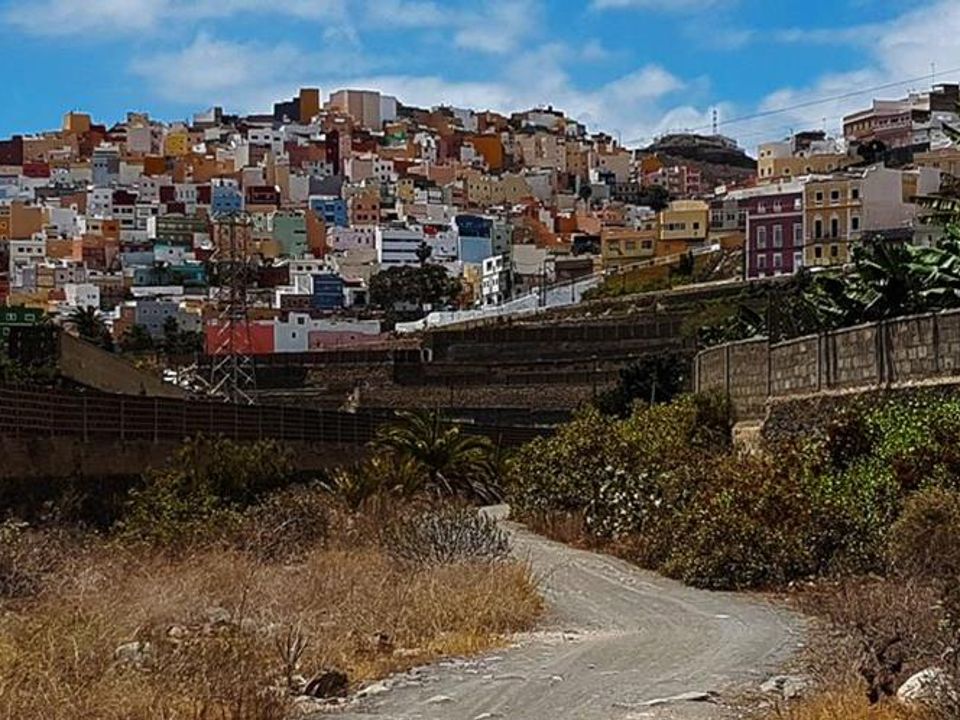 Helårsgrund i Las Palmas De Gran Canaria, Gran Canaria - foto 2