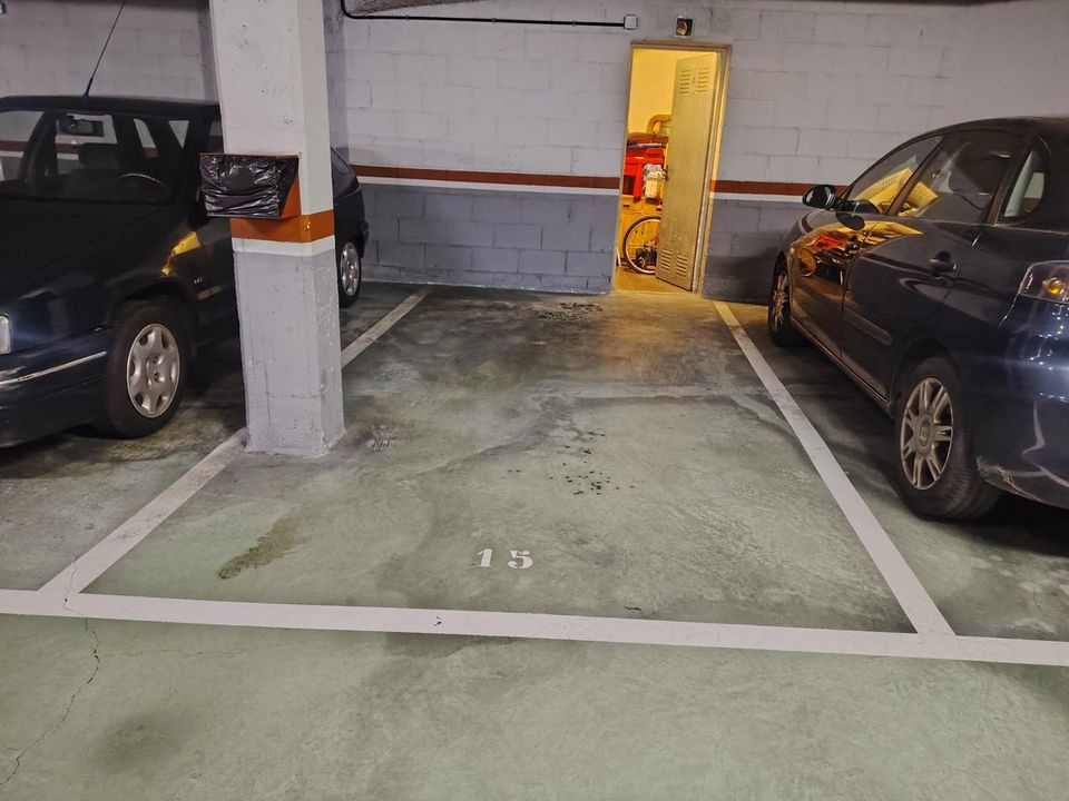 Garage i Oviedo, Asturias - foto 3