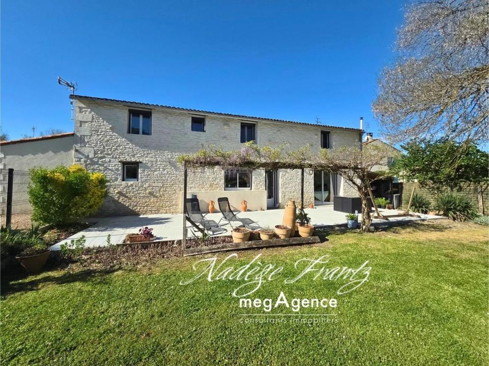 Villa i Nantille, Charente-Maritime - foto 1