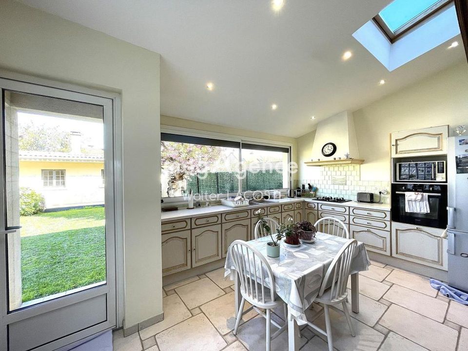 Villa i Les Clayes-Sous-Bois, Yvelines - foto 5