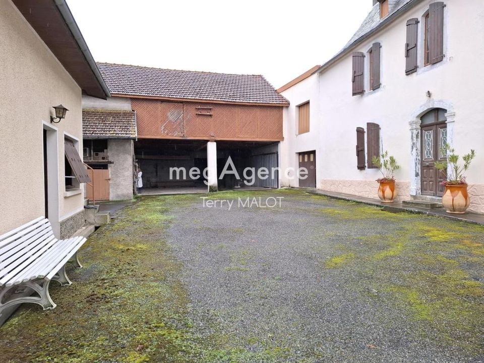 Landsbyhus i Avezac-Prat-Lahitte, Hautes-Pyrenees - foto 2