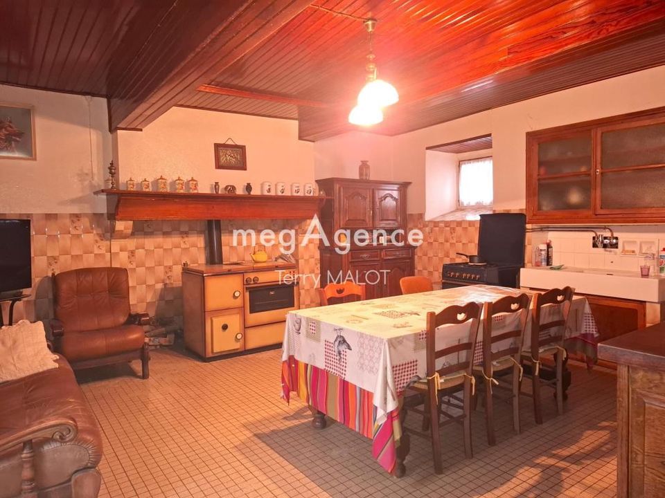 Landsbyhus i Avezac-Prat-Lahitte, Hautes-Pyrenees - foto 4