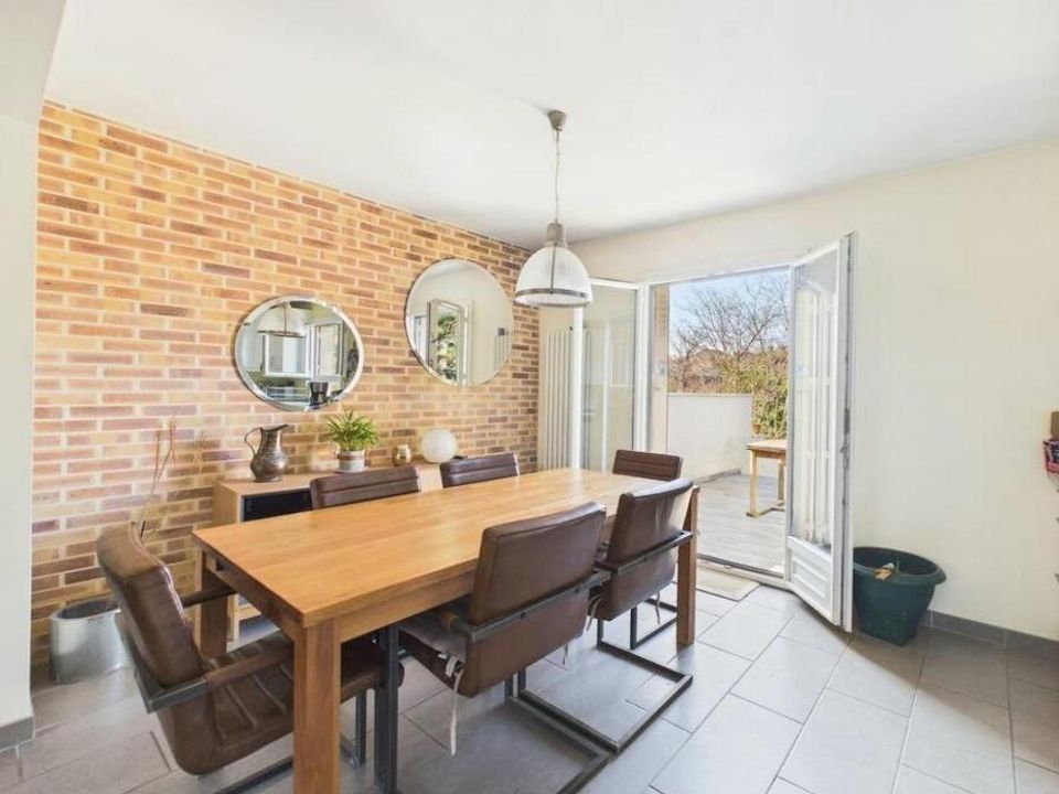 Bungalow i Bondy, Seine-Saint-Denis - foto 2