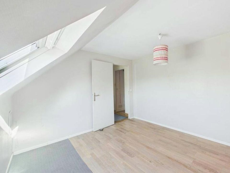 Bungalow i Bondy, Seine-Saint-Denis - foto 5