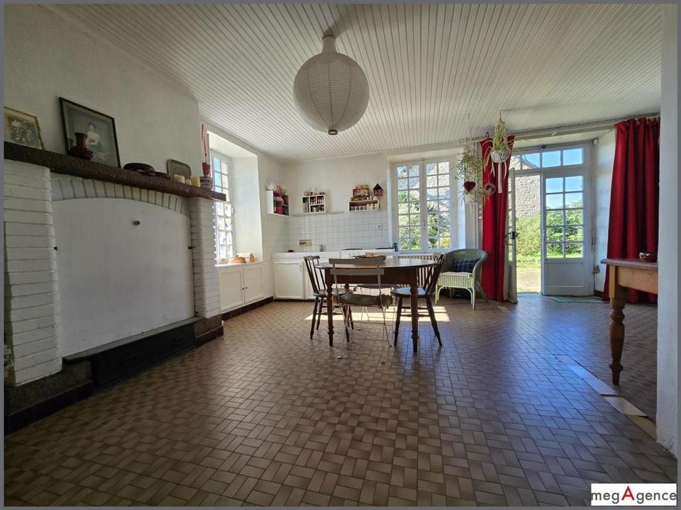 Villa i Saint-Aubin-du-Cormier, Ille-et-Vilaine - foto 4