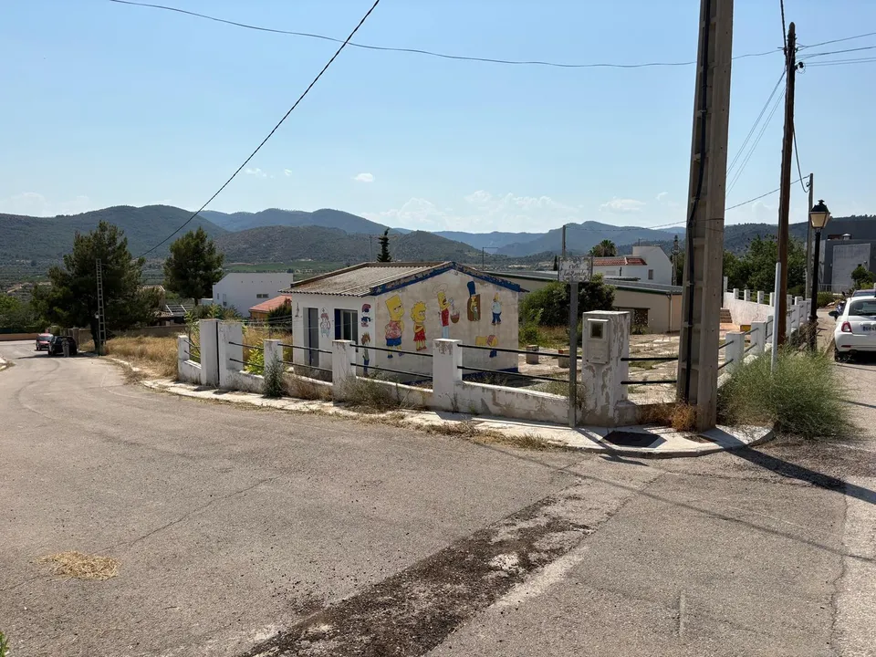 Helårsgrund i Calles, Valencia - foto 1