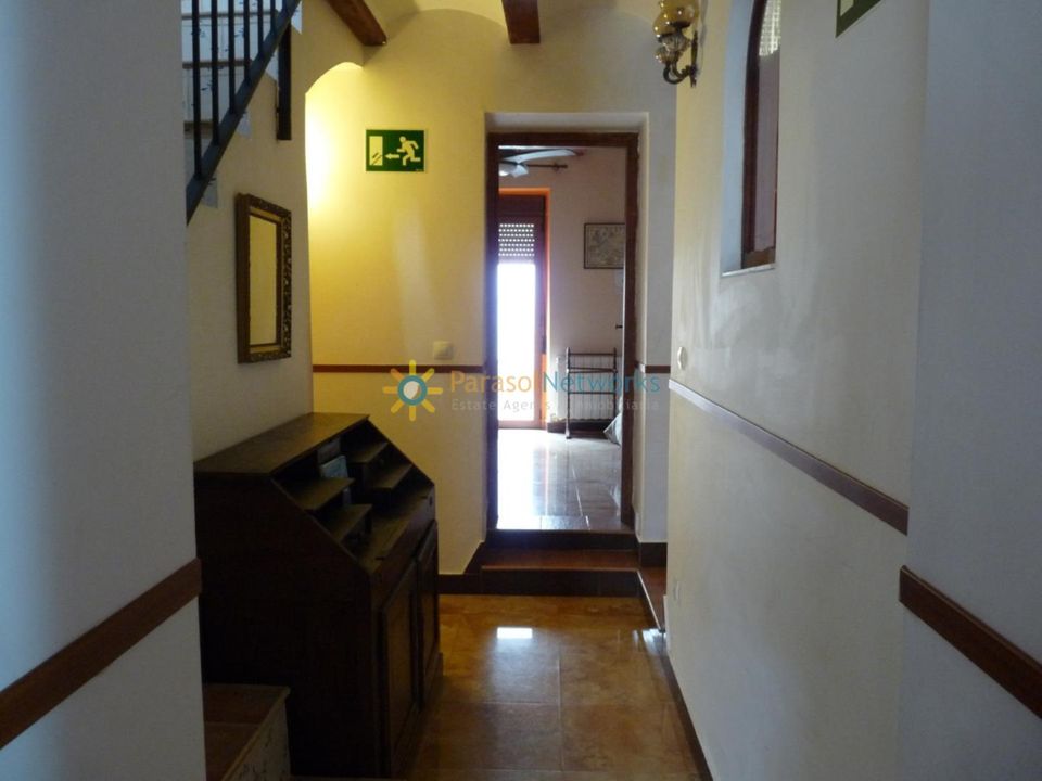 Erhvervsejendom i El Palomar, Valencia - foto 1