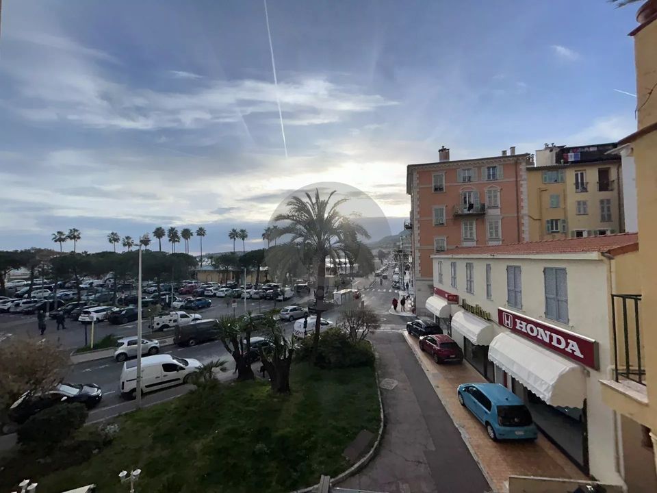 Квартира в Menton, Alpes-Maritimes - фотография 1