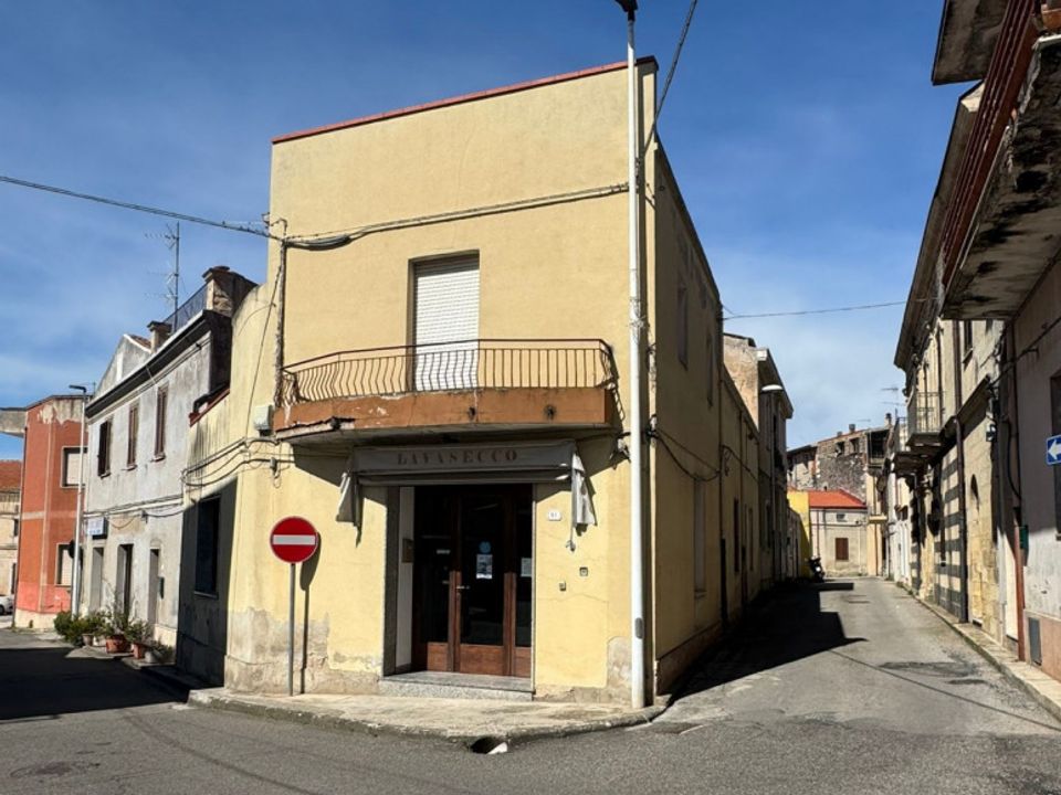 Villa i Putumajore/Pozzomaggiore, Sassari - foto 1