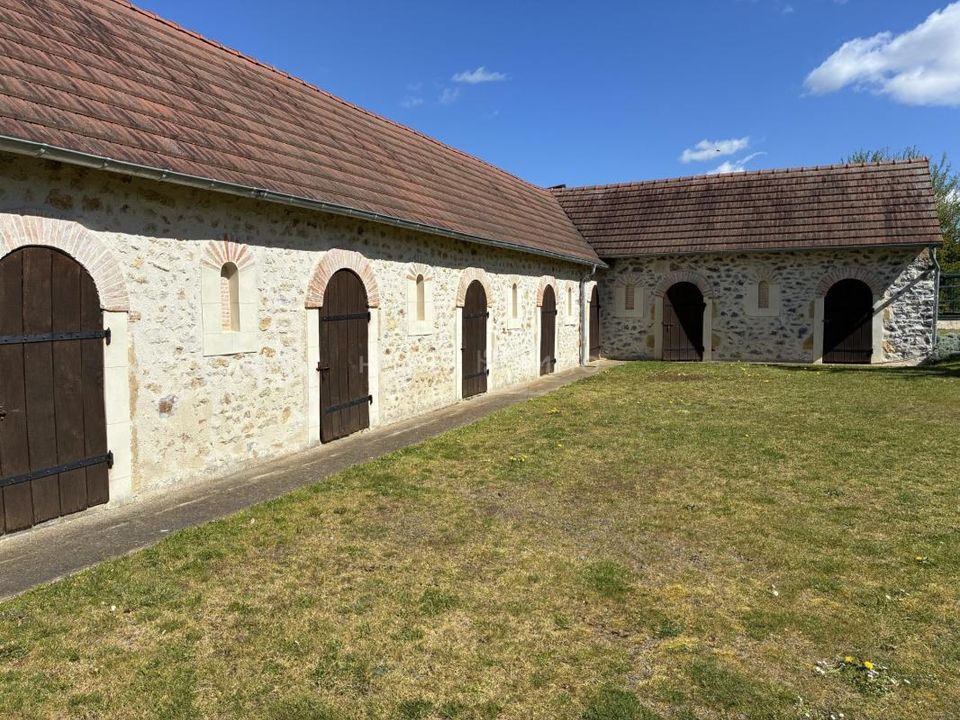 Country house in La Flèche, Sarthe - photo 4