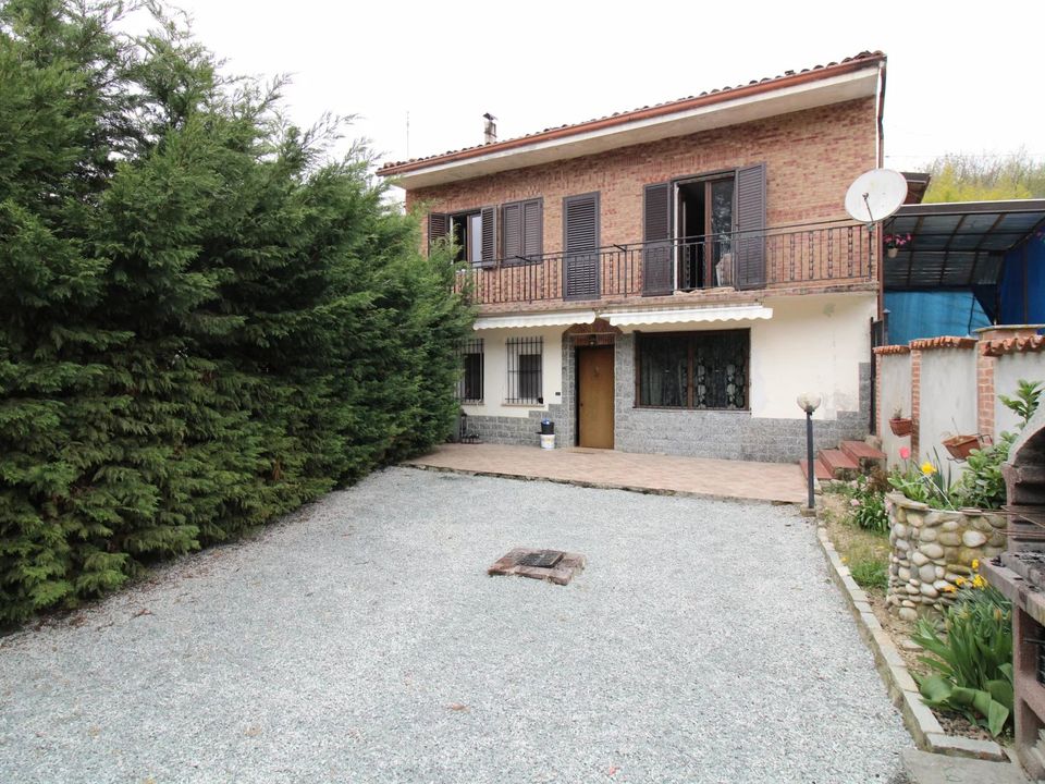 Lejlighed i Santo Stefano Roero, Cuneo - foto 1