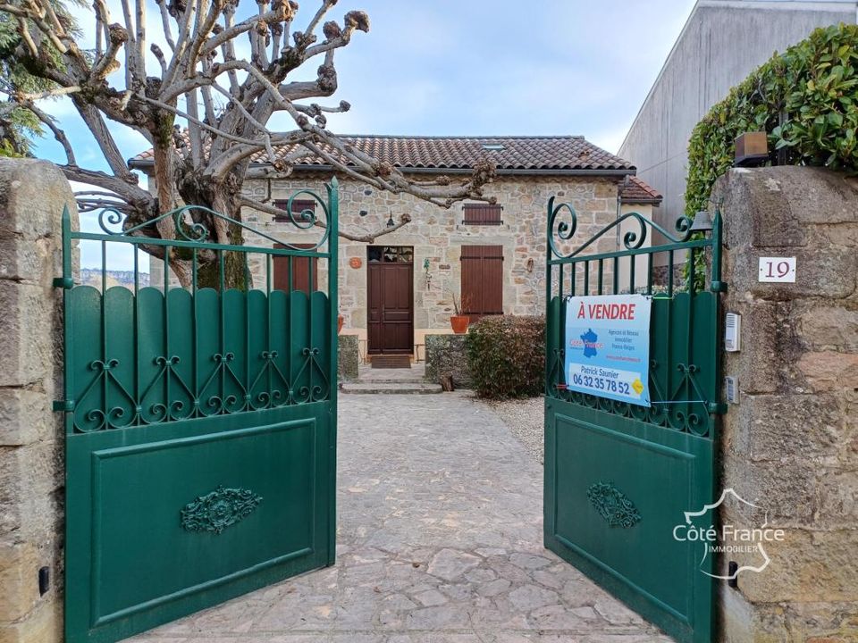 Landsbyhus i Saint-Privat, Ardeche - foto 1