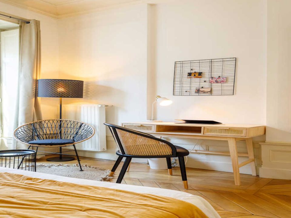 Apartment in Lyon, Rhone - photo 4