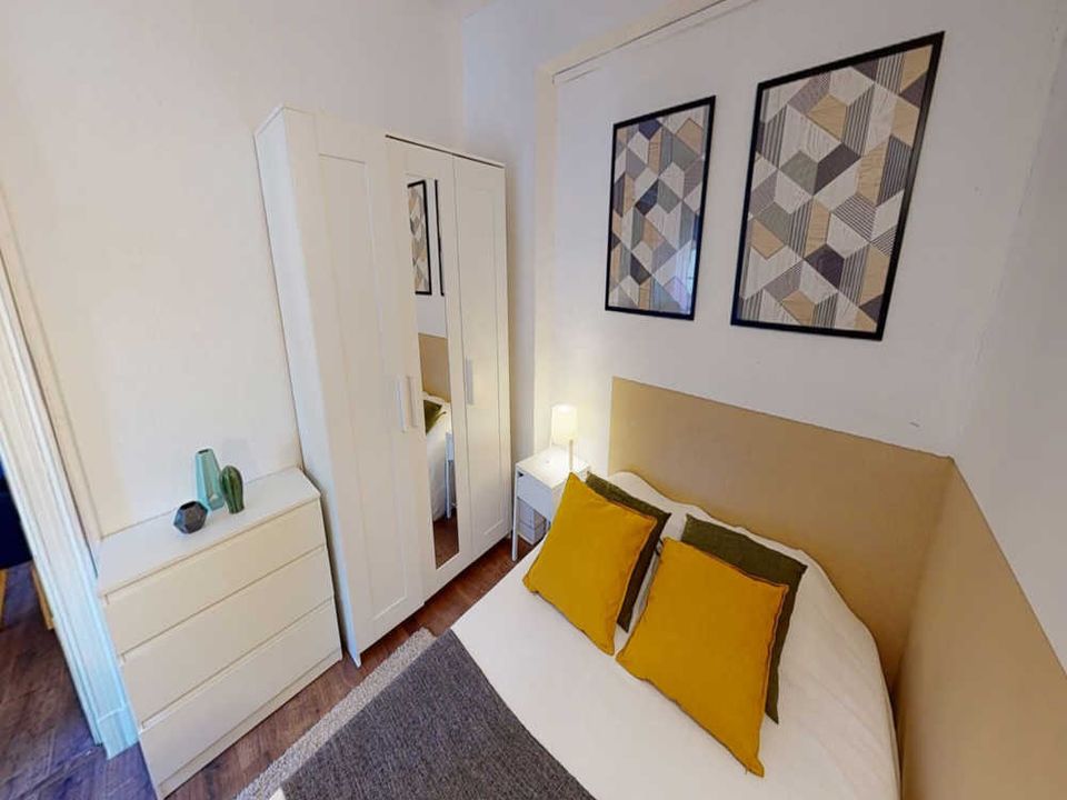 Apartment in Toulouse, Haute-Garonne - photo 2