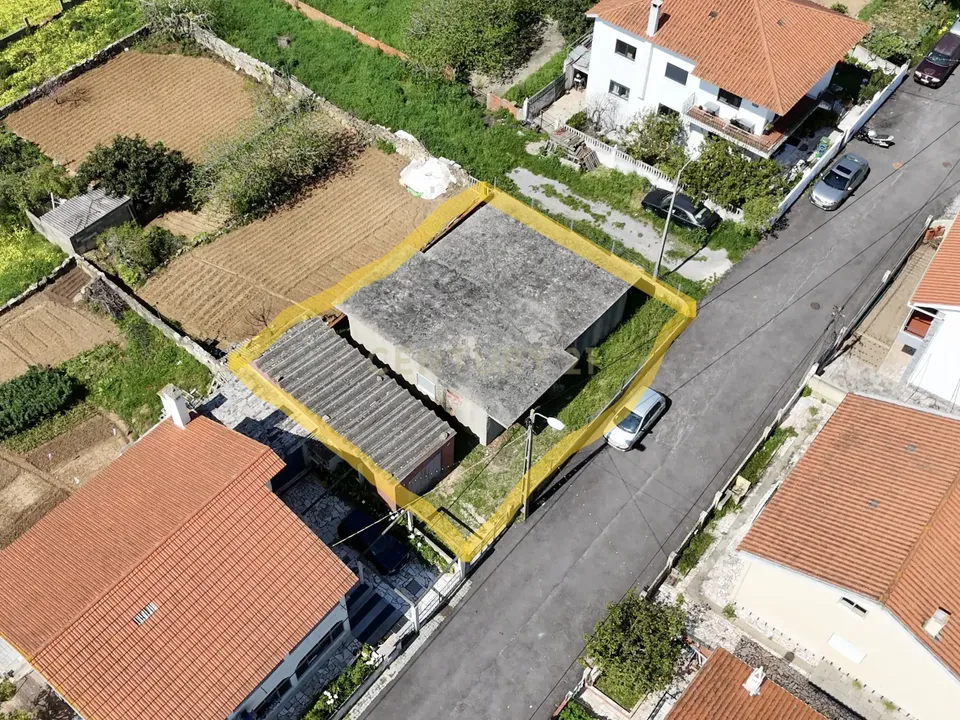 Helårsgrund i Oeiras, Lisbon - foto 1