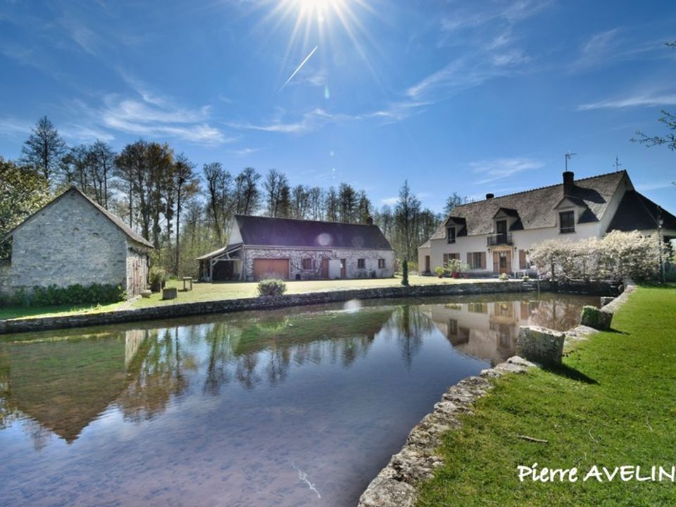 Villa i Cloyes-les-Trois-Rivieres, Eure-et-Loir - foto 1
