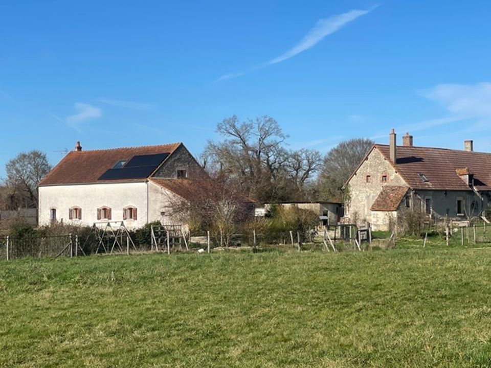 Villa i La Charité-sur-Loire, Nievre - foto 1