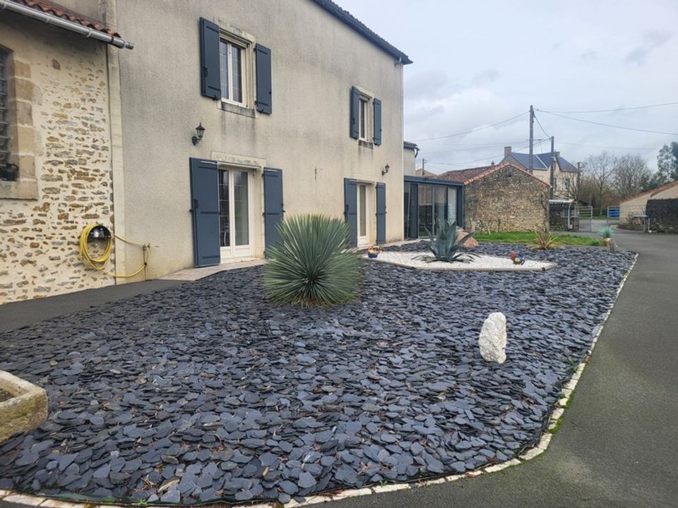 Landejendom i Airvault, Deux-Sevres - foto 1