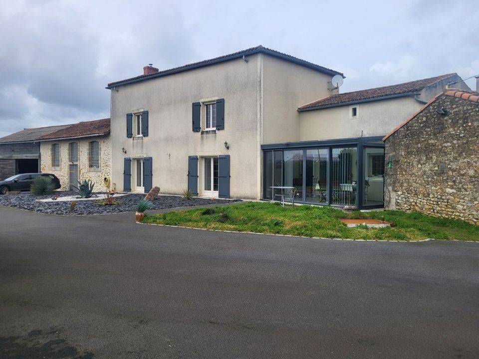 Landejendom i Airvault, Deux-Sevres - foto 2