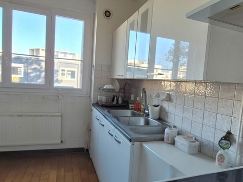 Lejlighed i Villeurbanne, Rhone - foto 3