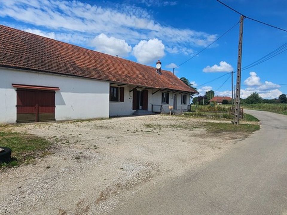 Villa i Pierre-de-Bresse, Saone-et-Loire - foto 1