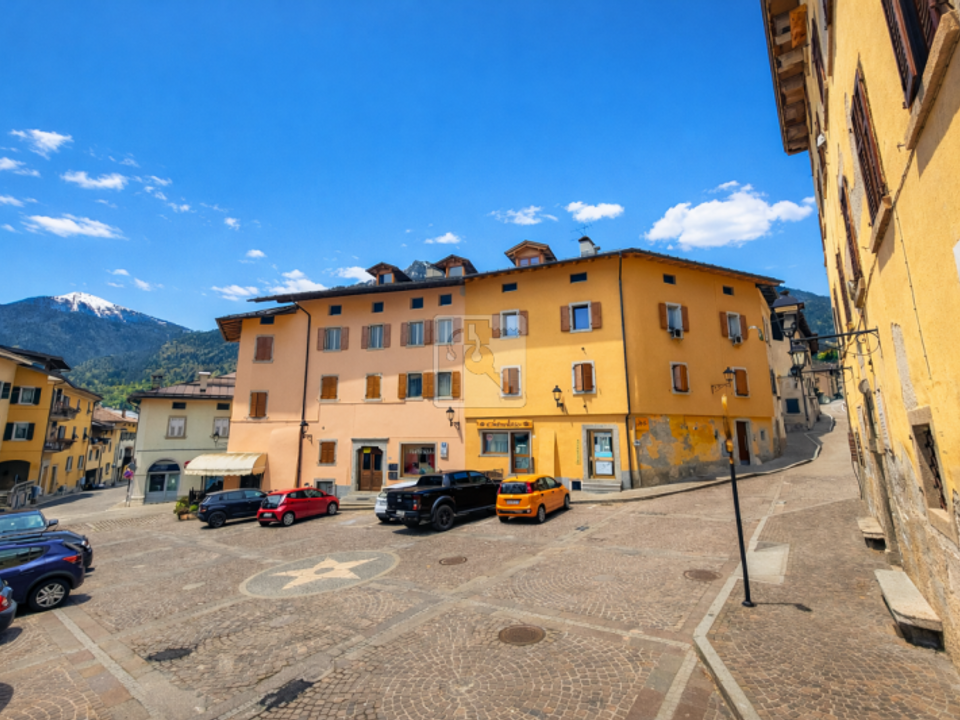 Lejlighed i Tione di Trento, Trento - foto 1