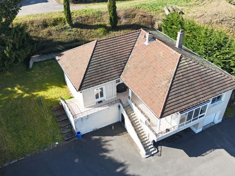Villa a Panissières, Loire - foto 1
