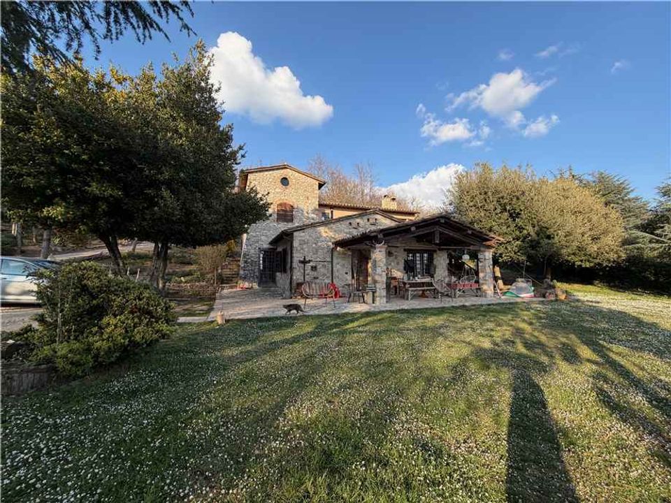 Villa en Gualdo Cattaneo, Perugia - foto 1