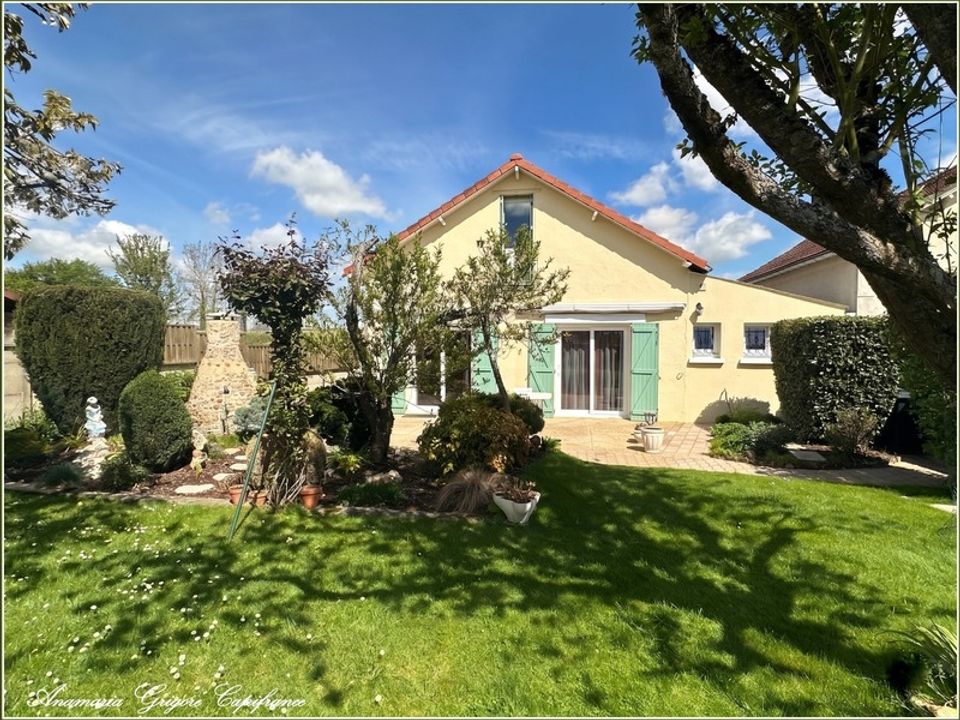 Landsbyhus i Courville-sur-Eure, Eure-et-Loir - bilde 1
