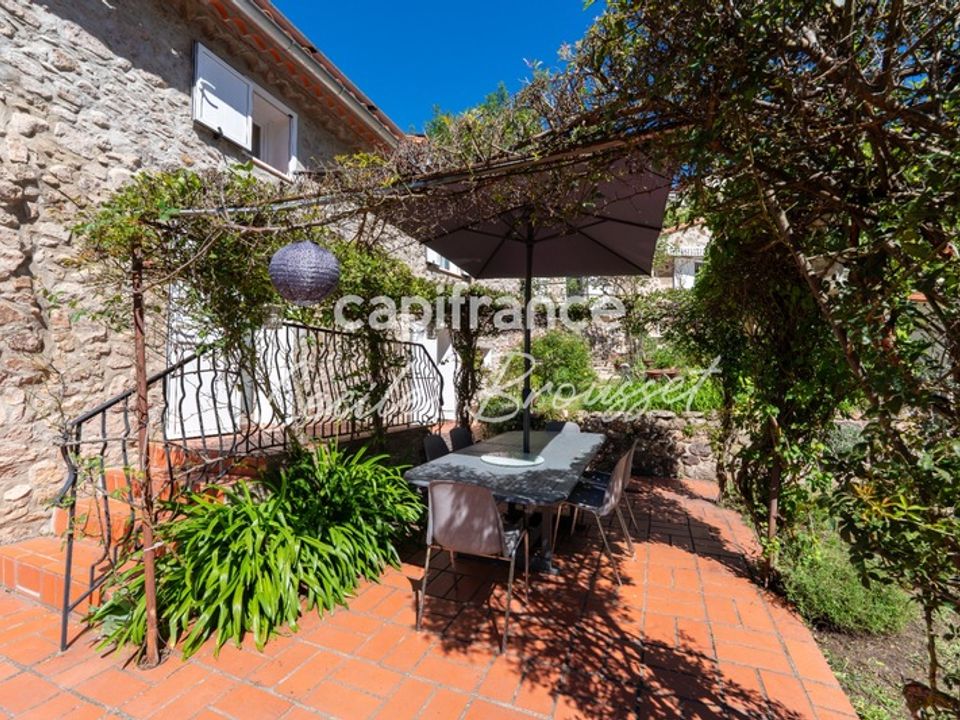 Villa i Saint-Laurent-de-Cerdans, Pyrenees-Orientales - foto 5
