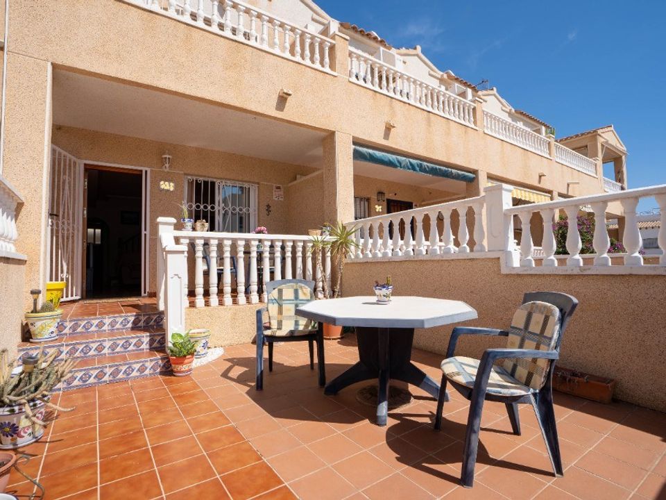 Byhus i Orihuela Costa, Alicante - foto 1
