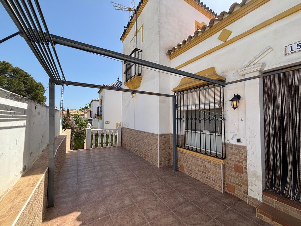 Villa i Los Altos, Alicante - foto 1