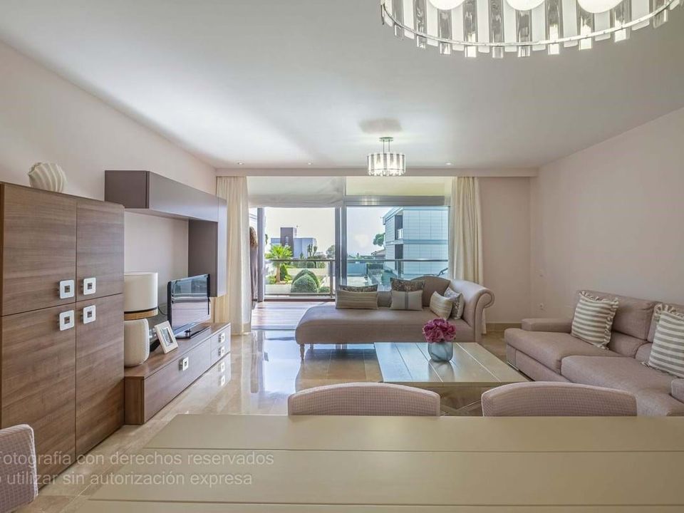 Lejlighed i La Duquesa, Malaga - foto 4