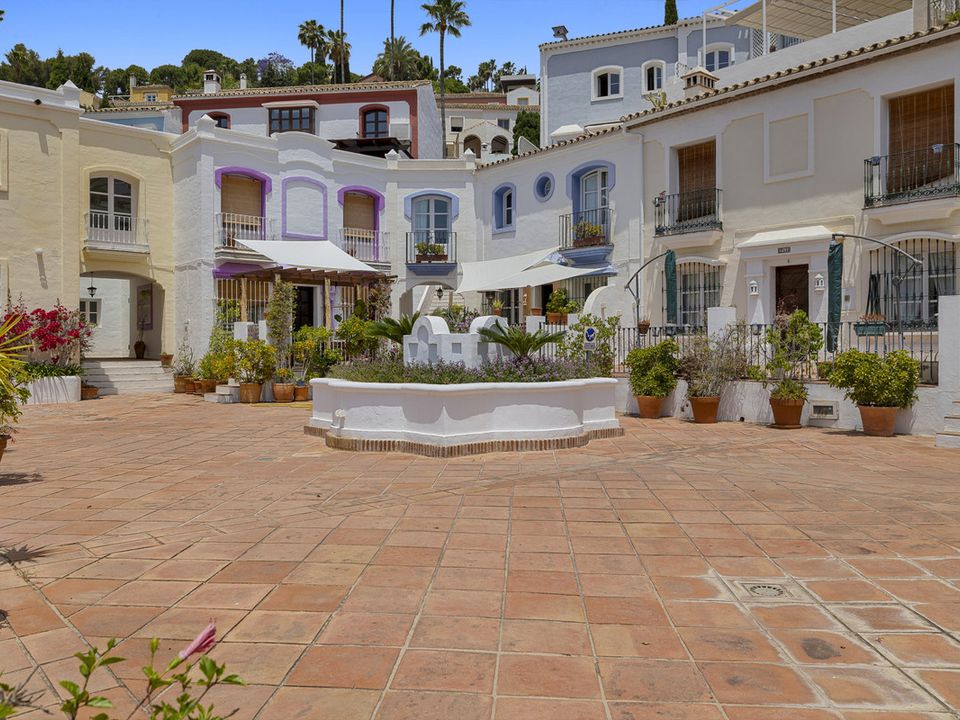 Stadthaus in Benahavis, Malaga - Foto 1